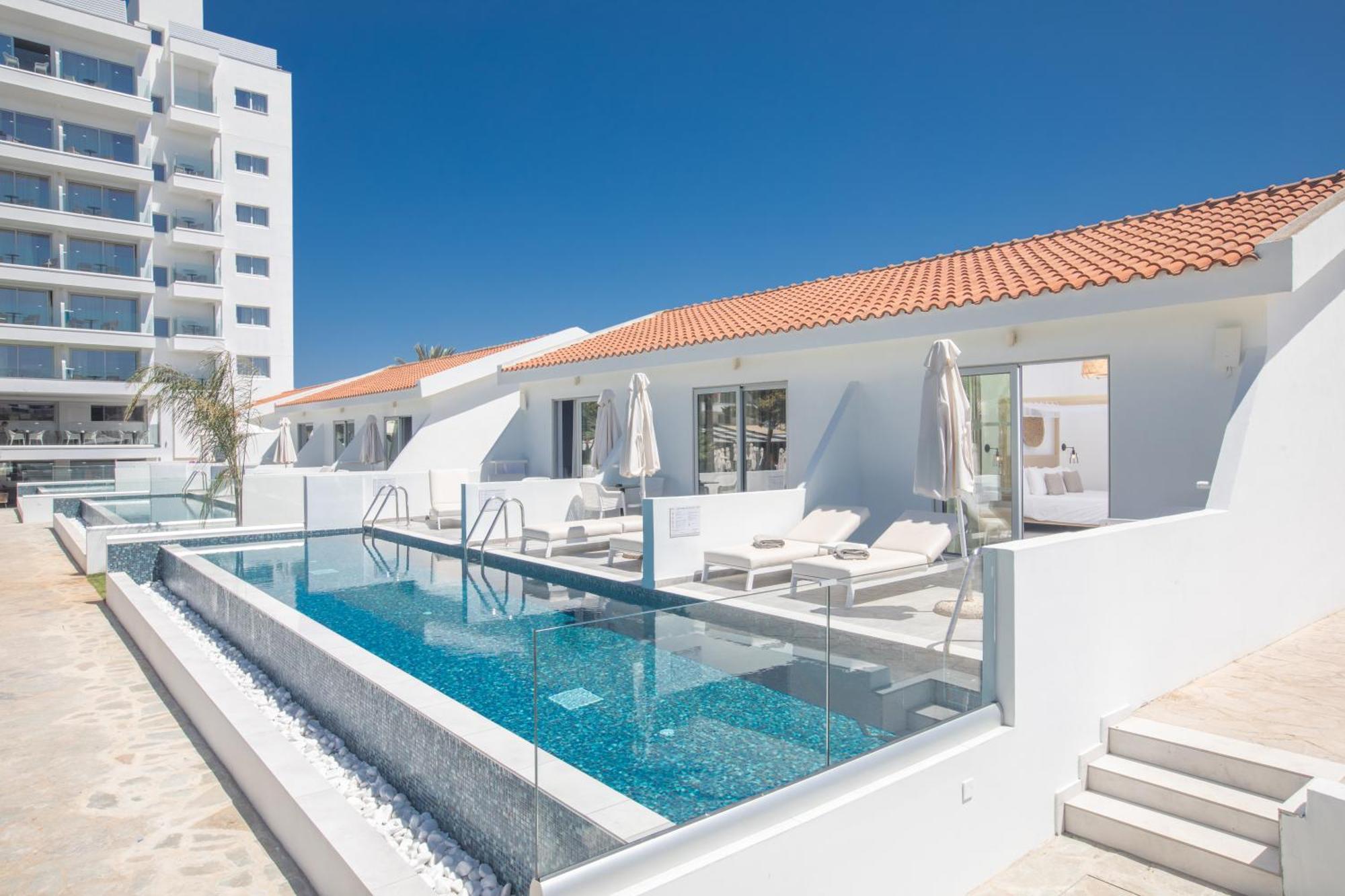 Bohemian Gardens Hotel Protaras Exterior foto