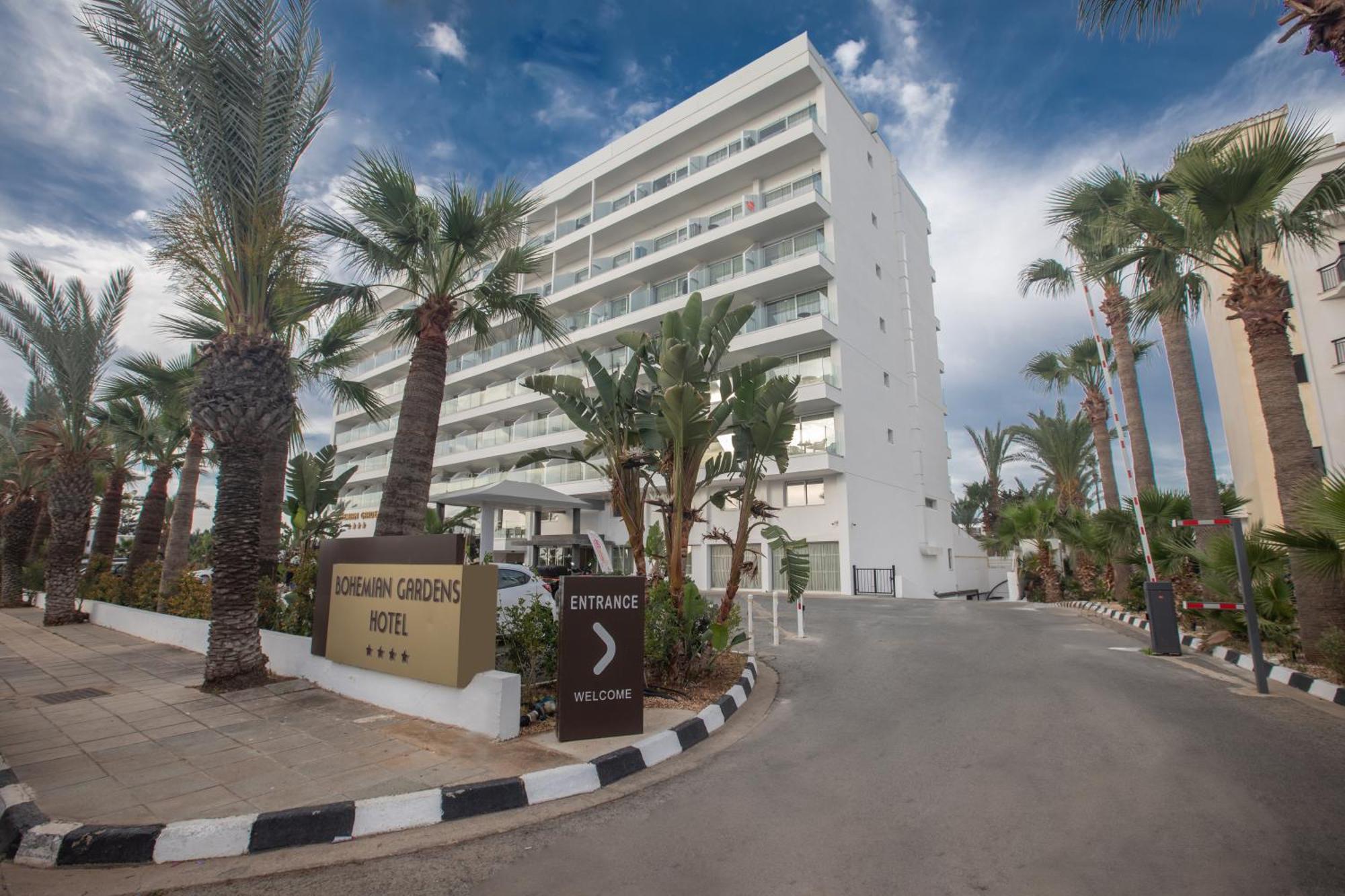Bohemian Gardens Hotel Protaras Exterior foto