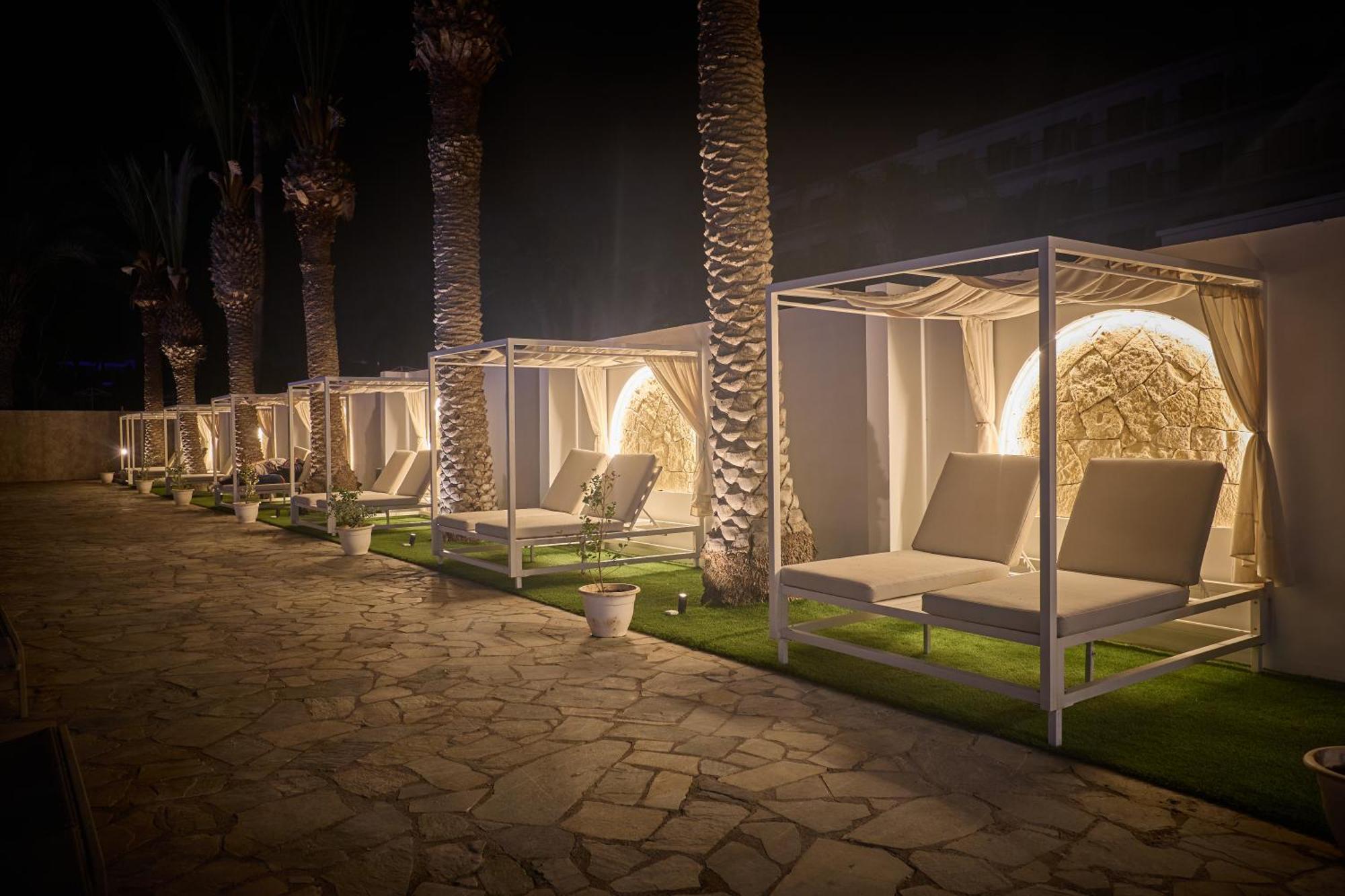 Bohemian Gardens Hotel Protaras Exterior foto